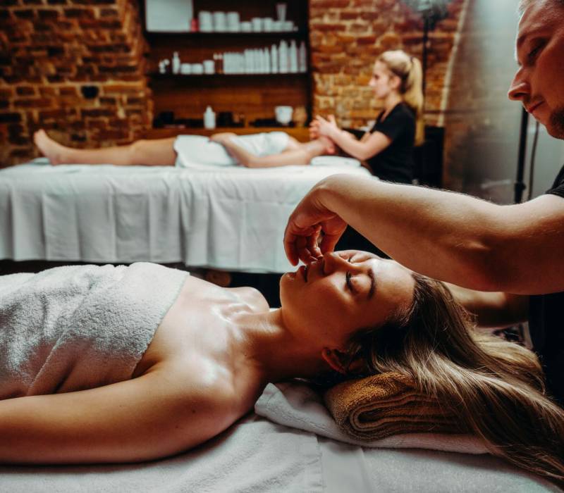 Massages & treatments